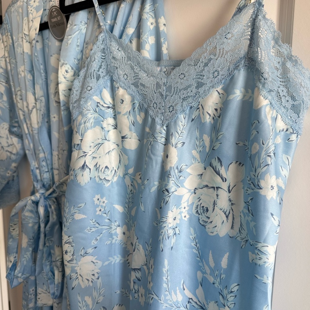 Anthropologie Flora Nikrooz Sabrina pajamas & robe travel set - Picture 7 of 7